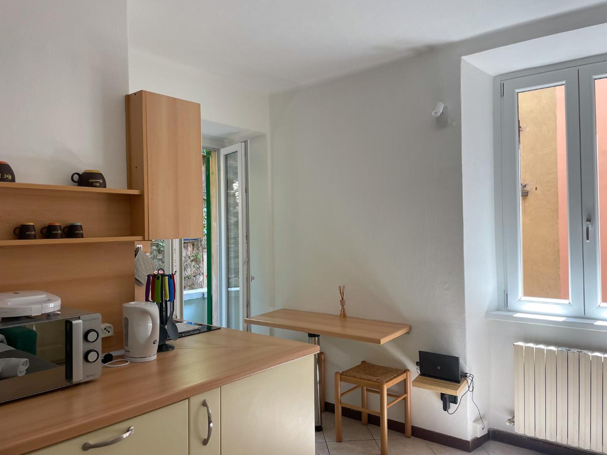 Roncati 7 Center Town Studio Apartments Bellagio Bagian luar foto